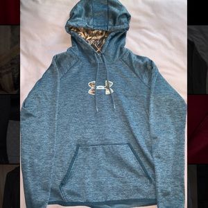 Under Armor sweatshirt